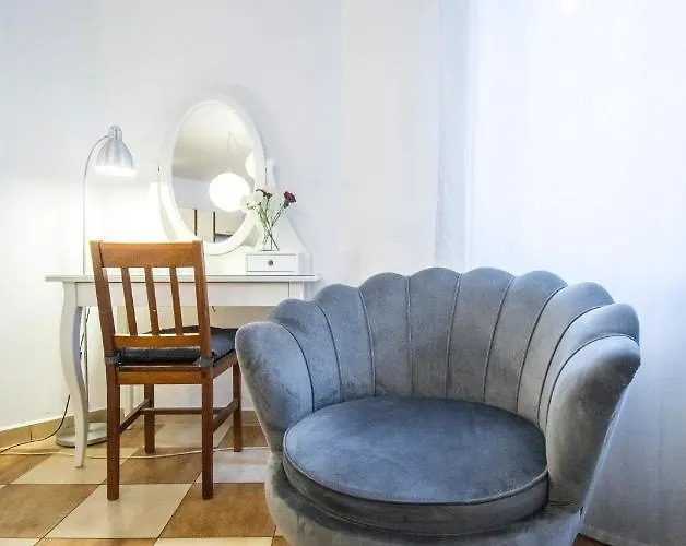 Lion - Your Own In Cracow Cracóvia